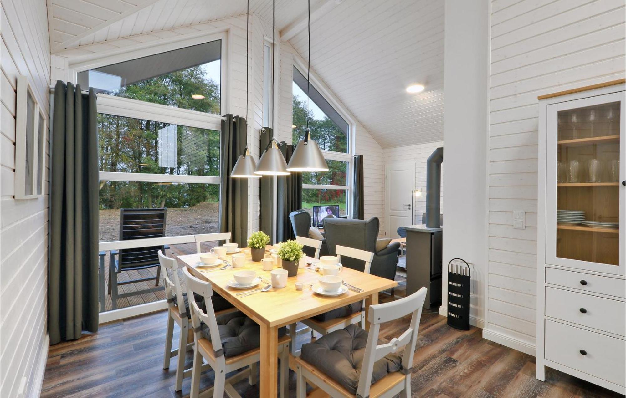 3 Bedroom Stunning Home In Krems Ii-Warderbrueck Gols 外观 照片